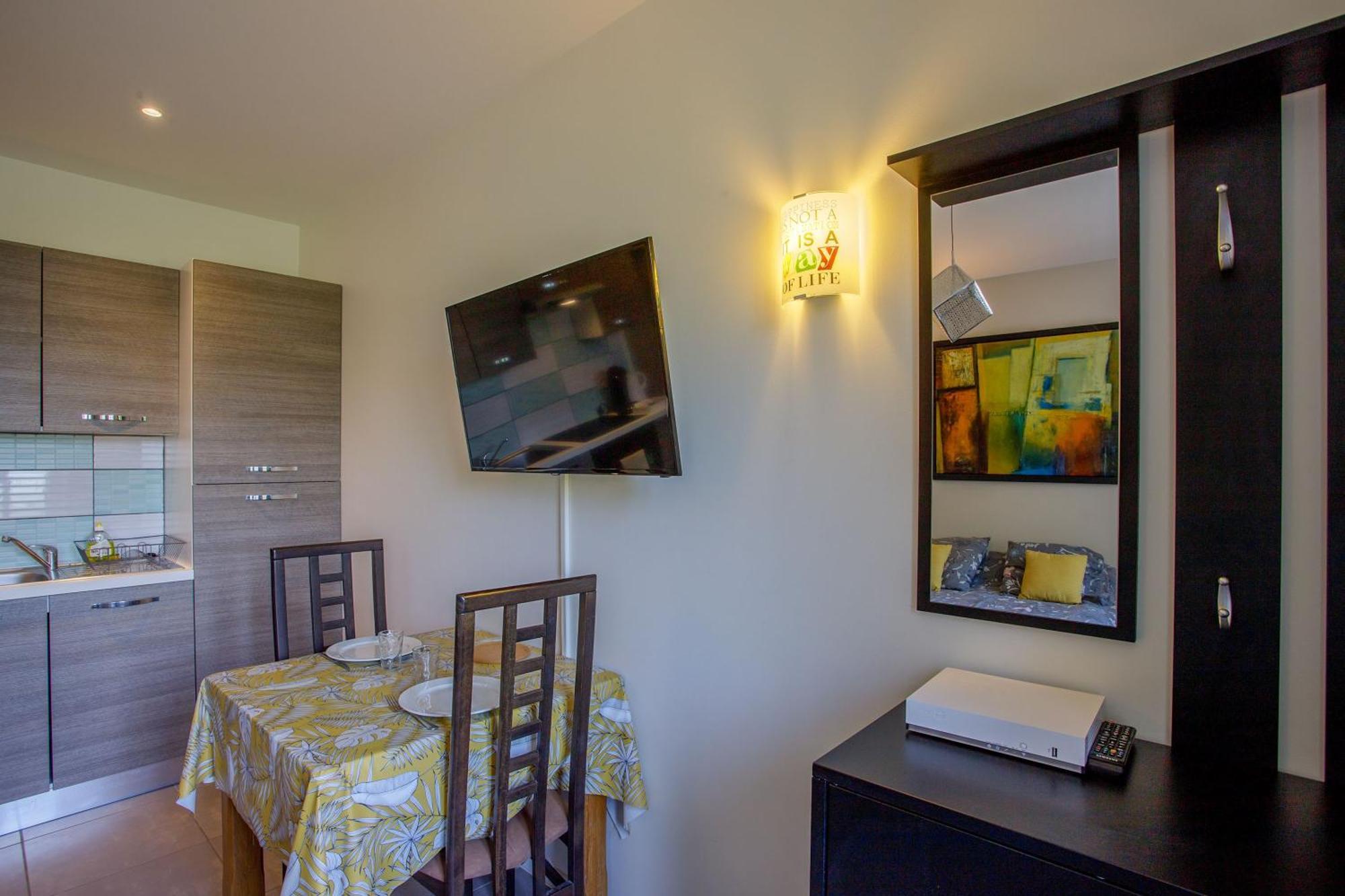 Le Nivolet - Studio Vue Montagne Chambéry Exteriör bild